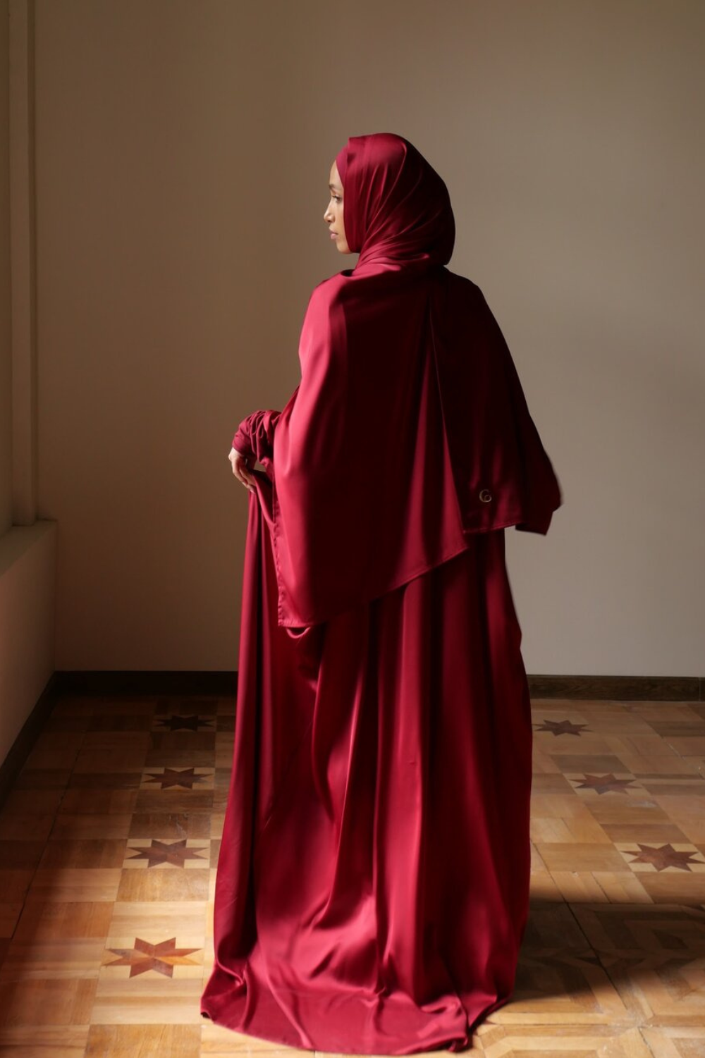 Femina - Prayer Gown
